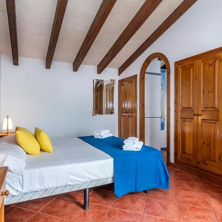Menorcan With Sea View & Pool, Lola Villa Cala'N Bosch (Menorca)