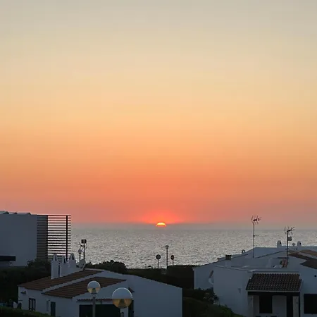 Menorcan With Sea View & Pool, Lola Вилла