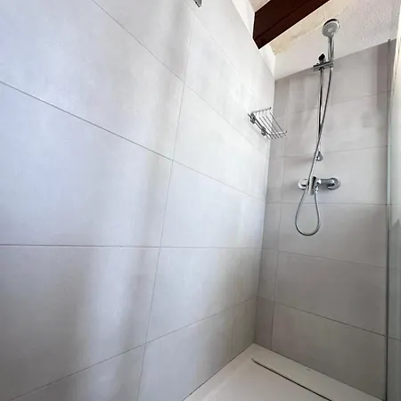 Menorcan With Sea View & Pool, Lola Villa